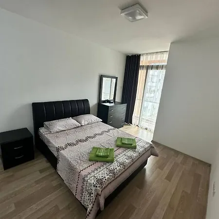 Center 2 Bedrooms Magic Apartman
